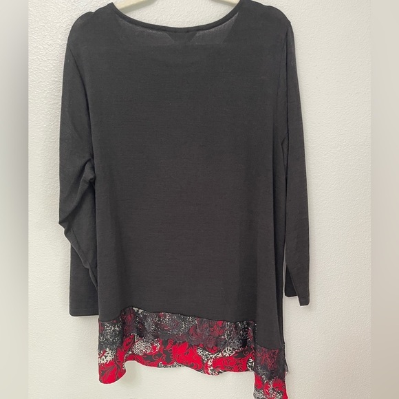 Cj Banks long sleeve Black red and lace trim top Size 2X 20/22 W - Picture 6 of 8